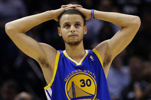 这队的攻防切换太流畅了